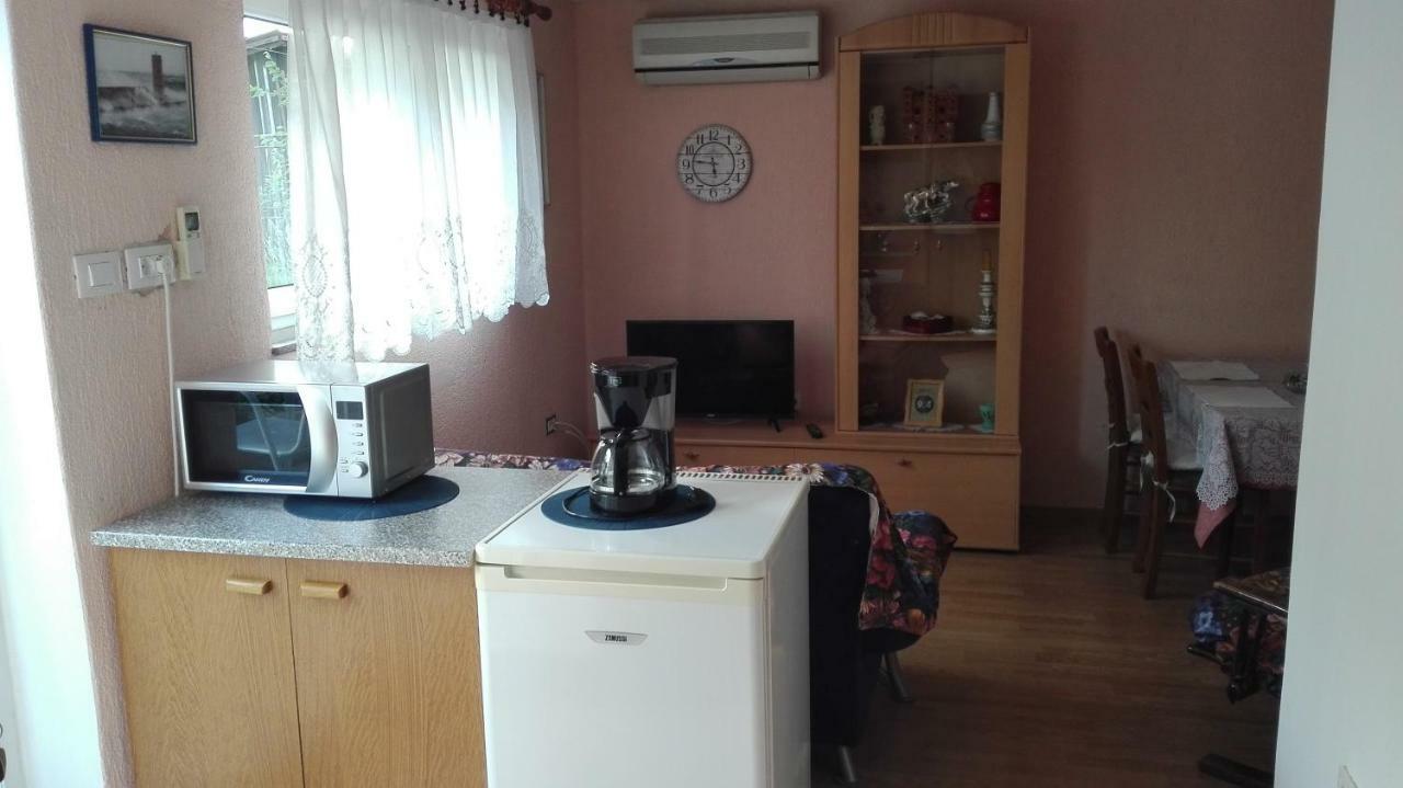 Apartment Helena Senj  Bagian luar foto